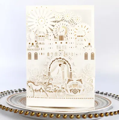 3D-Schloss-Laser-Aushöhlungs-Hochzeitseinladungskarte-Grußkarte mit Blatt